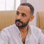 قراءة تحليلية: حلف مكة وإيران.. هل نحن أمام ولادة نظام إقليمي جديد؟