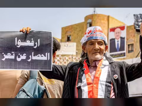 حصار تعز.. كارثة إنسانية وعقاب جماعي